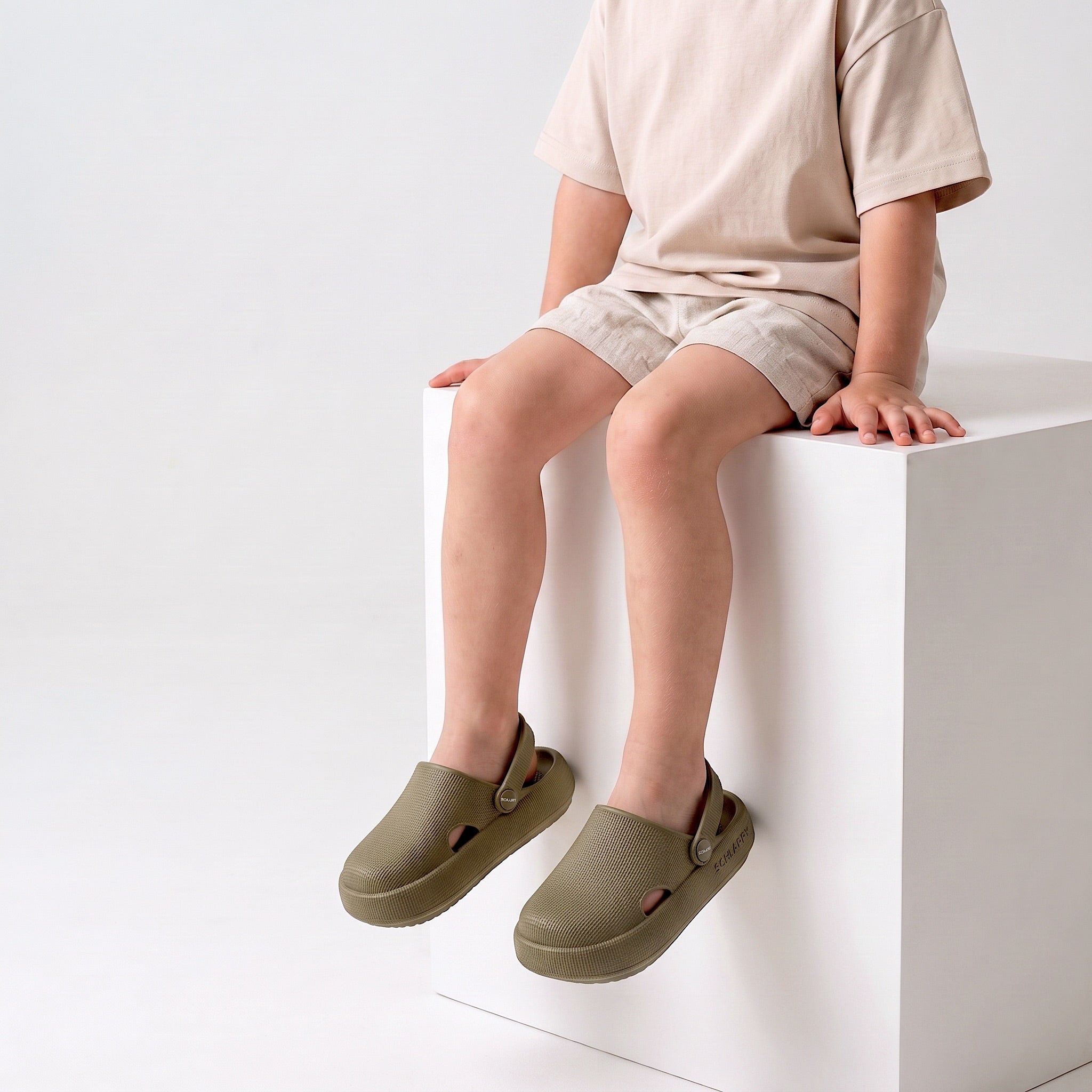 #farbe_khaki